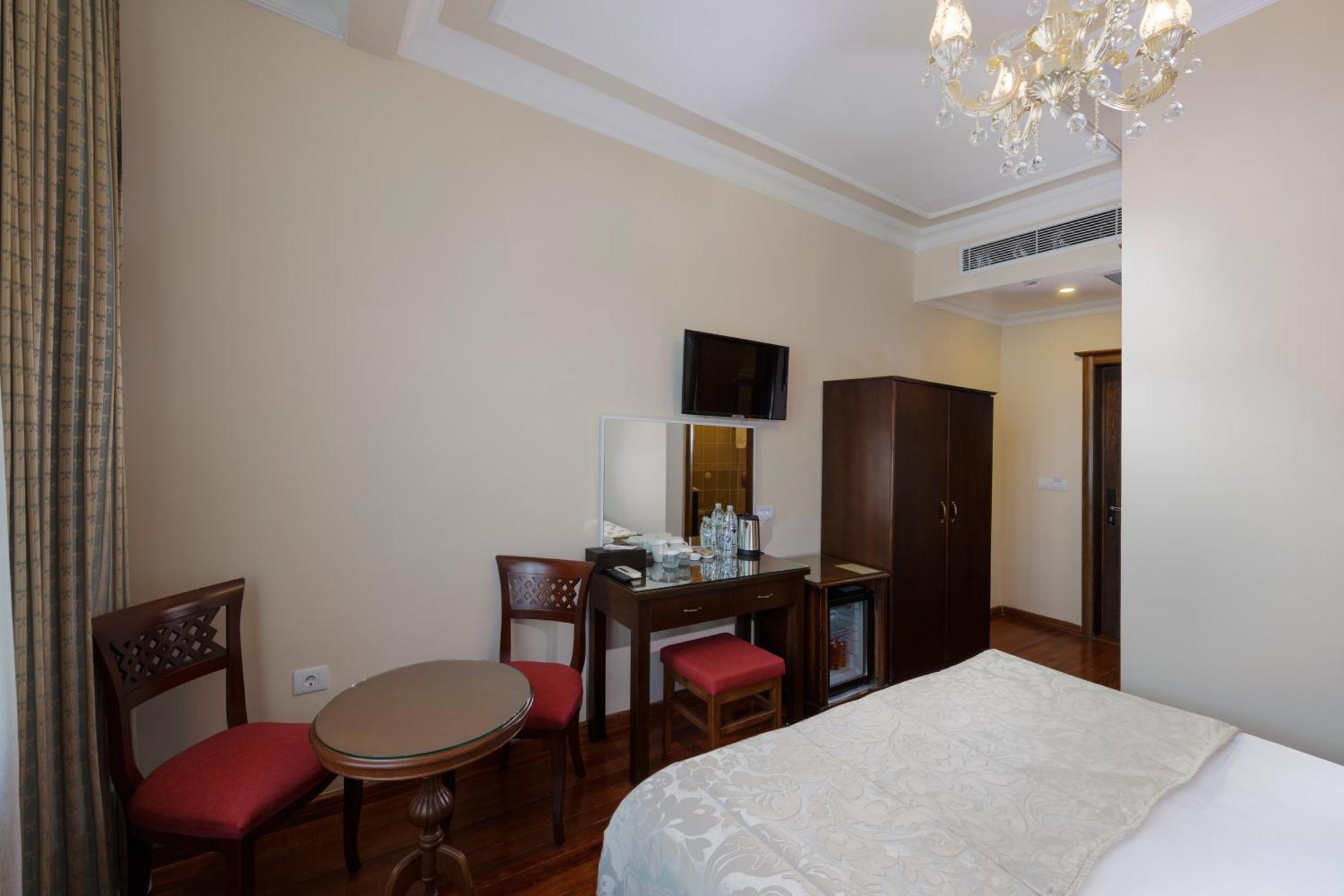 Seven Hills Hotel - Special Category Истанбул Екстериор снимка